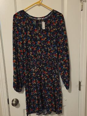 NWT Gap Ditsy Floral Long Sleeve  Dress Size Medium